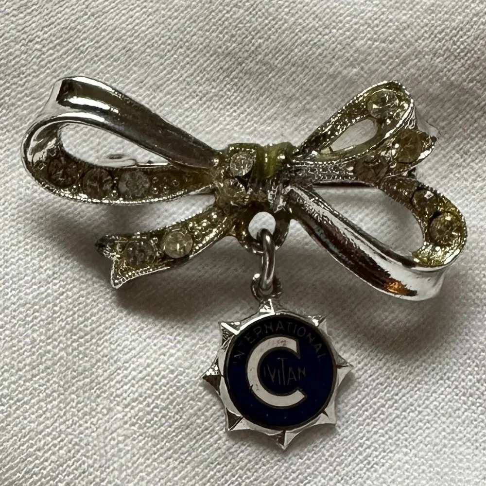 Civitan International Rhinestone Bow and Charm Member Pin - Picture 2 of 5